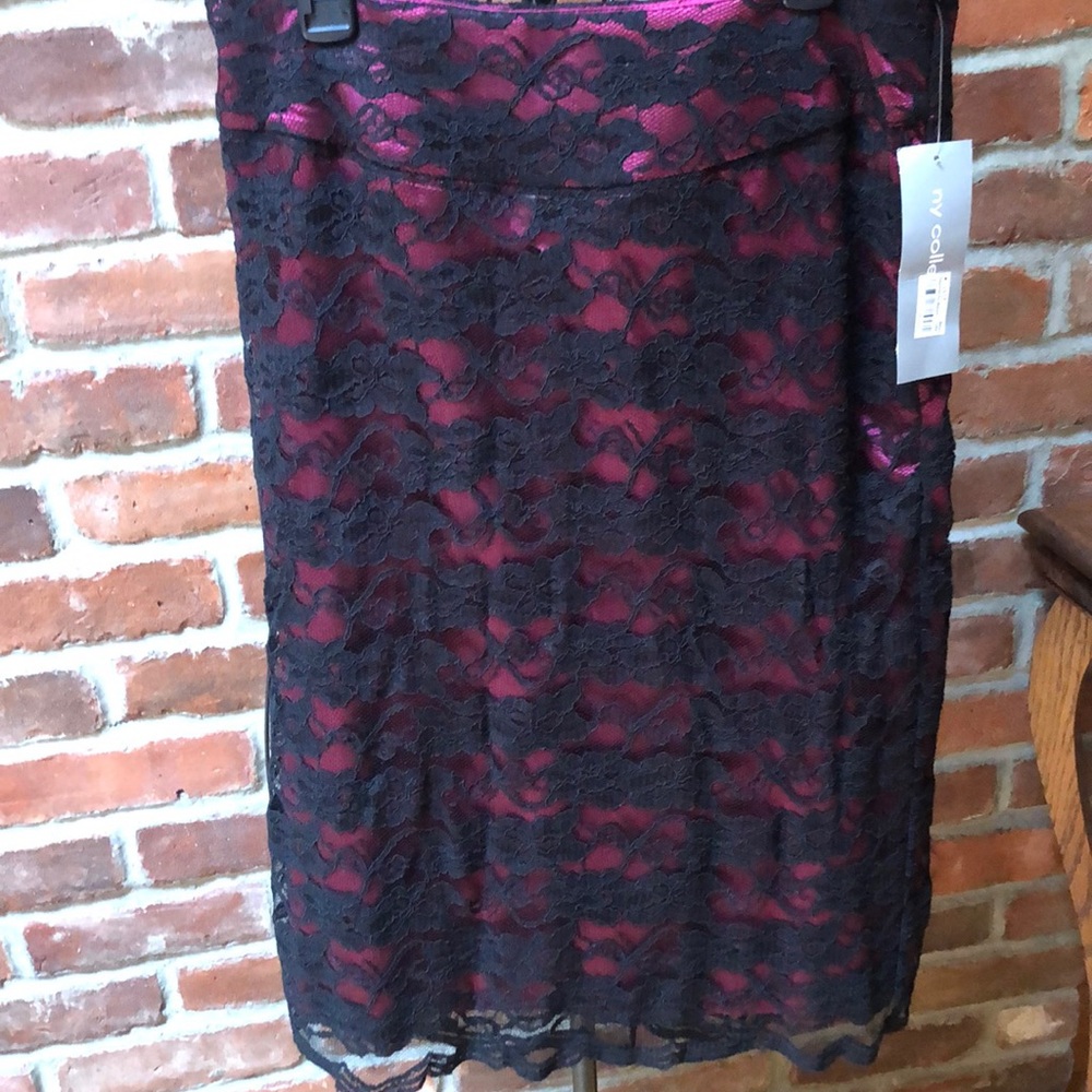 NY Collection lace lined skirt size 8